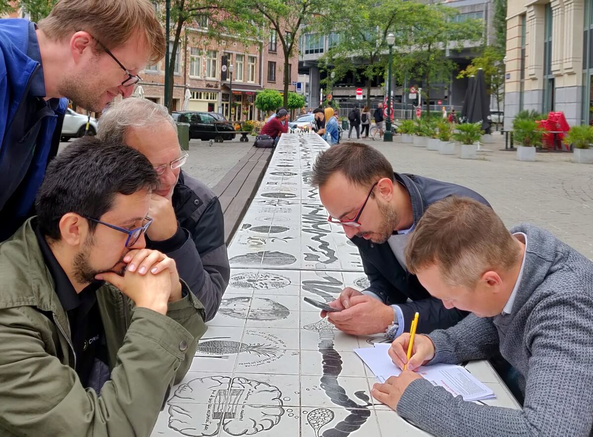 Treasure Hunt Brussels – Fun Team Building Activity Treasure Hunt Brussels - Fun Team Building Activity